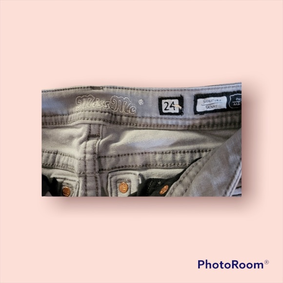 Miss Me Signature Skinny Size 24 Light Gray Wash - Picture 3 of 3